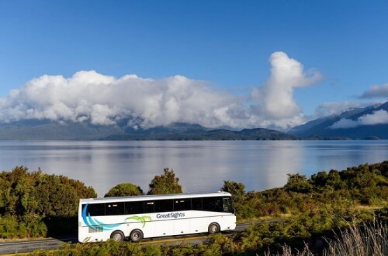 Milford Sound Day Tour & Buffet Lunch - Queenstown Return